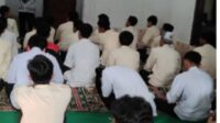 155 Siswa SMK Kebon Jeruk Jakarta Mengikuti Kegiatan Pembiasaan Sholat Dhuha dan Tadarus