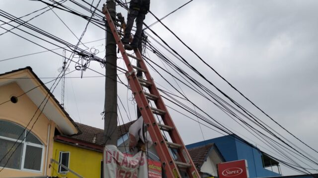 Dugaan Terima Setoran Petugas PLN Pasang Kembali Aliran Listrik, Sebut Kapolsek dan TNI.