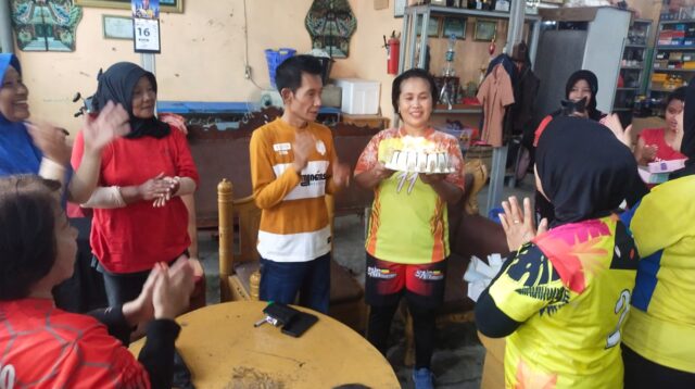 Genap HUT ke-55 Tahun Mantan Ketua PBVSI Kota Tangerang Gelar Turnamen Bola Volly.