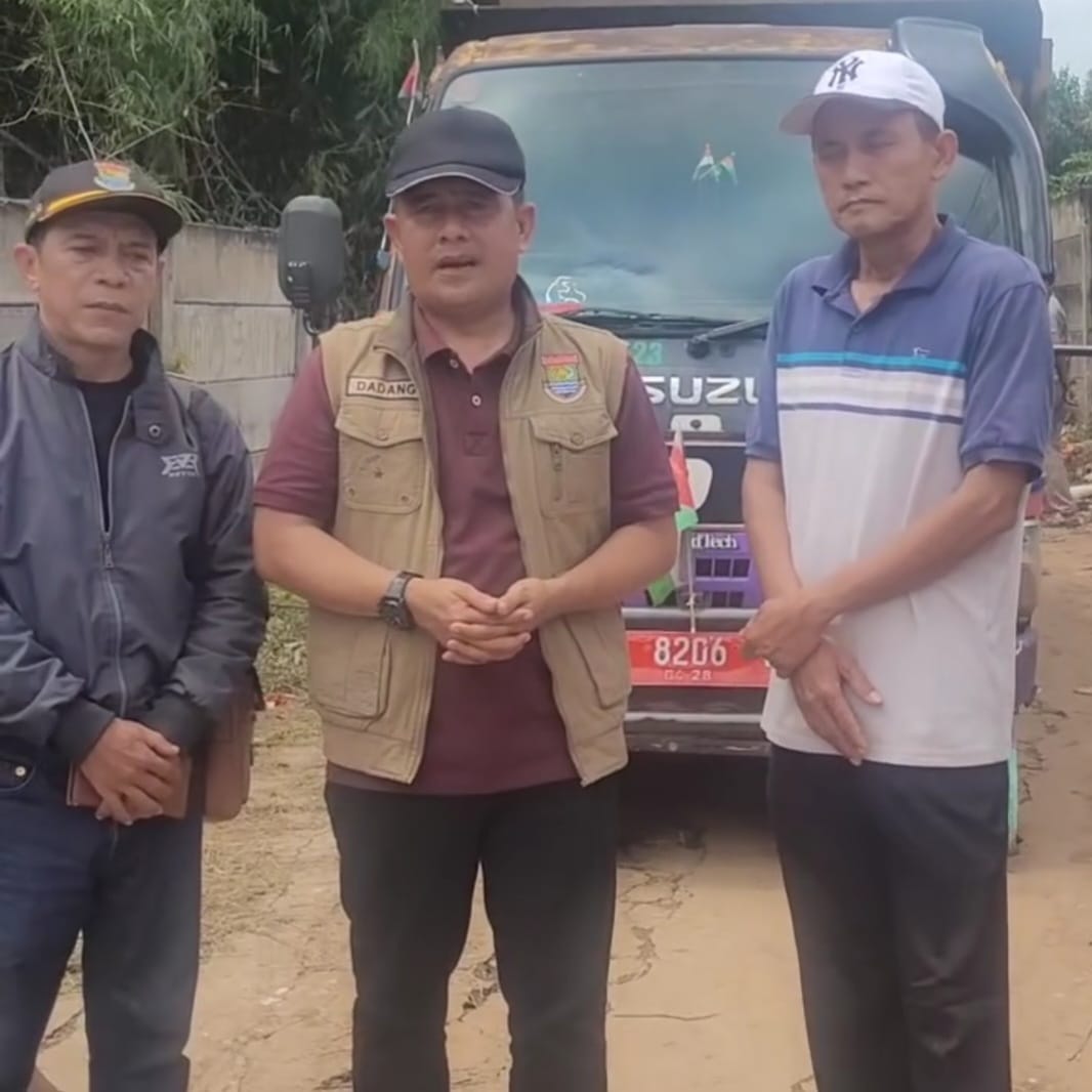Camat Kelapa Dua Gempur Sampah Dilingkungan Rw 05 Bojong Nangka.