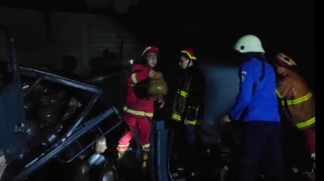 Gudang Pengisian Gas Elpiji di Periuk Terbakar.