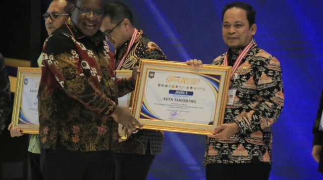Pemkot Tangerang Kembali Raih Penghargaan.