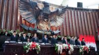 Pimpinan MPR Dorong Mantan Presiden Soeharto dan Gus Dur Diberikan Gelar Pahlawan Nasional.