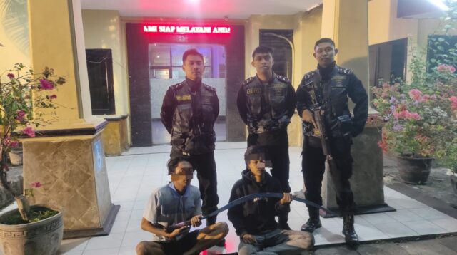 Polrestabes Surabaya Amankan Pemuda Anggota Genk Antagonis.