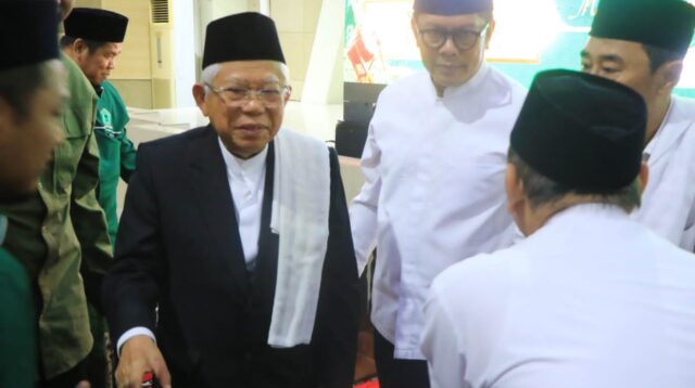 Wakil Wali Kota Tangerang Berbuka Puasa Bersama KH.Ma'ruf Amin.