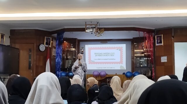 Merajut Silaturahmi, SMAN 33 & SMKN 42 Jakarta Sukses Gelar Keputrian Akbar Tuliphy 2025.