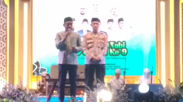 Camat Sepatan Hadiri Maulid Nabi dan Sampaikan Program Pembuatan E-KTP di Kecamatan.