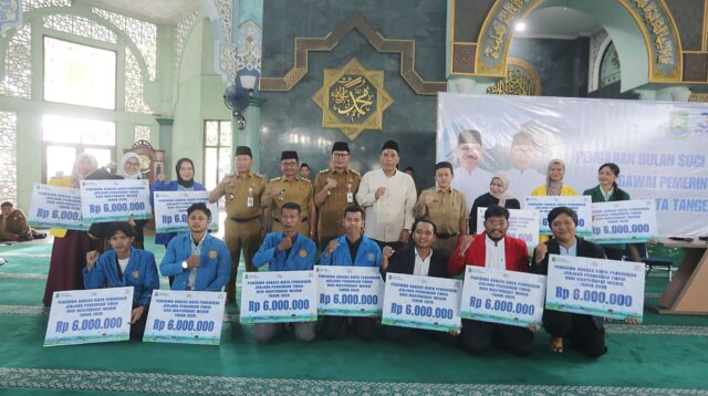 2025, Pemkot Tangerang Beri Beasiswa pada 576 Mahasiswa.