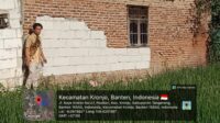 Rosid Warga Desa Pasilian Ucapkan Terima Kasih atas Bantuan Perbaikan Rumah dari Camat Kronjo.