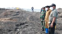 Kebakaran TPA Jatiwaringin Mulai Terkendali, Maesyal Pastikan Penanganan Terus Dimaksimalkan
