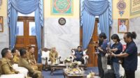 Bupati Serang Ratu Zakiyah Apresiasi Komunitas Musik Jalanan, Beri Motivasi Berkarya dan Berinovasi