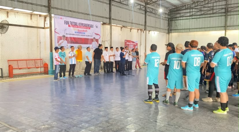 Wali Kota Tangerang Sachrudin membuka Futsal Piala Wali Kota Tangerang 2026. Turnamen wartawan ini menjadi ajang silaturahmi dan persiapan menuju Porwanas 2027.