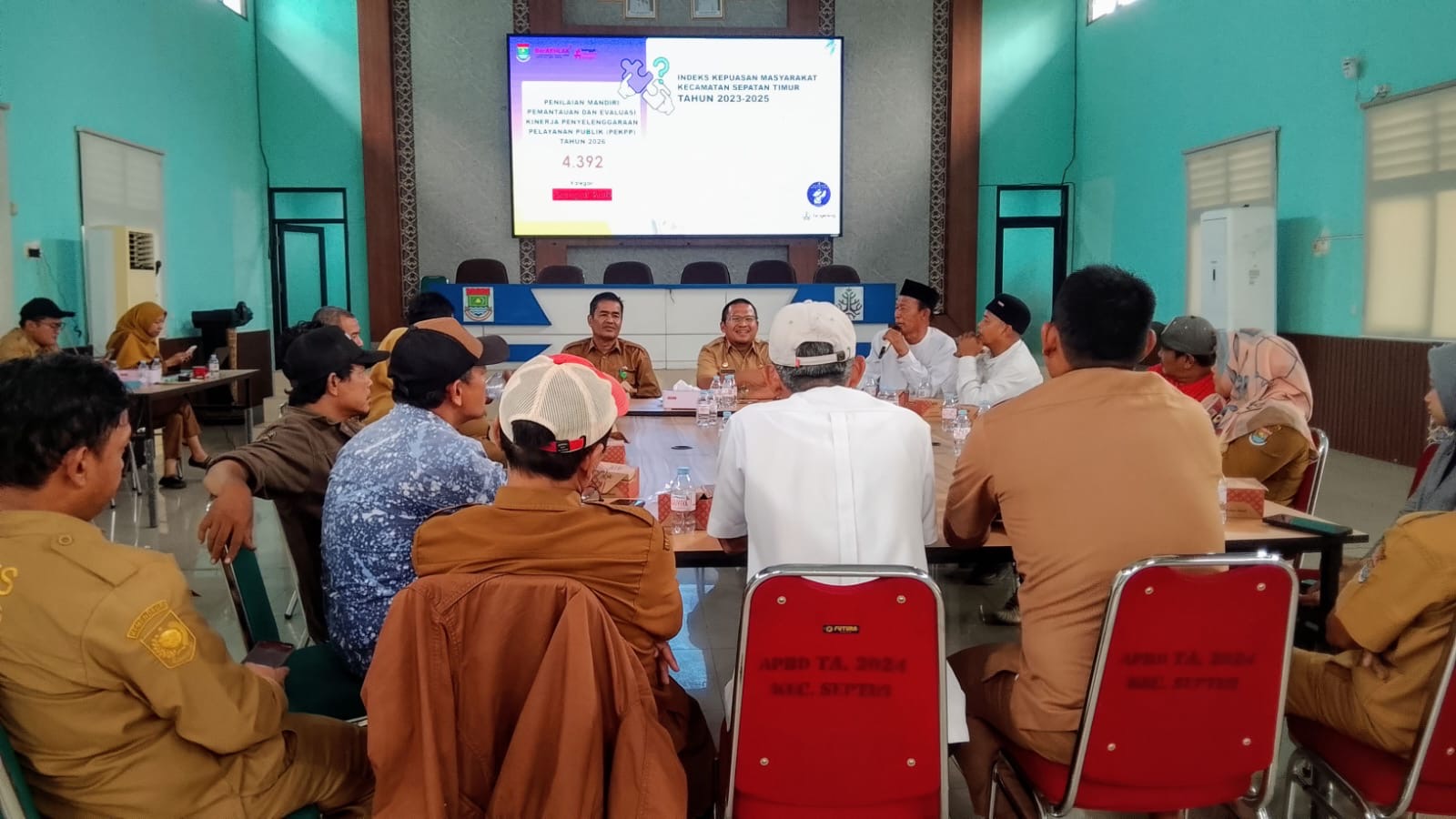 Camat Sepatan Timur Gelar Evaluasi Pelayanan Publik, Hasil Penilaian Mandiri PEKPP 2026.