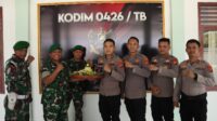 HUT TNI Ke-81, Polres Tulang Bawang Beri Kejutan Ke Kodim 0426