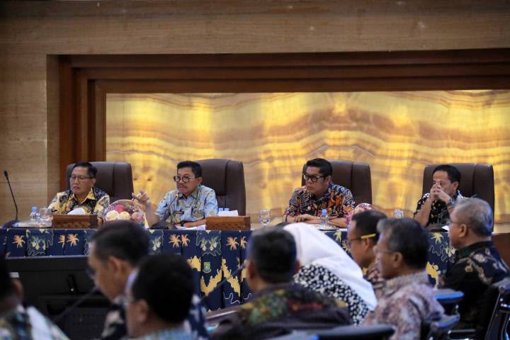 Bahas Persoalan Wilayah, Sachrudin: Jangan Berhenti di Rapat