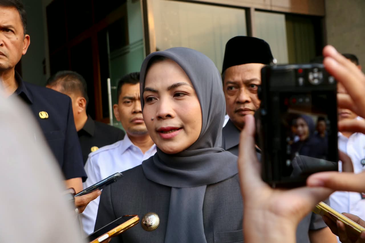 Apresiasi Pandangan Fraksi-fraksi DPRD, Bupati Serang Pastikan Regulasi Sesuai Kepentingan Masyarakat